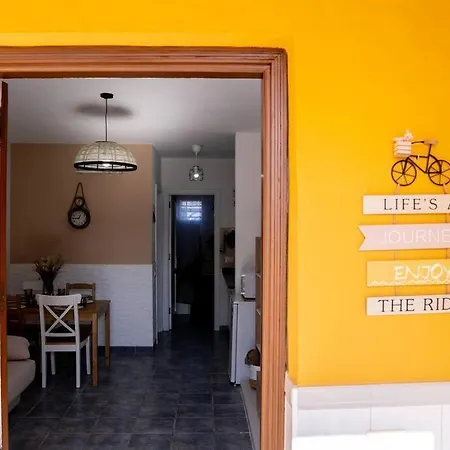 La Mar De Bello, Cozy Apartment! شقة